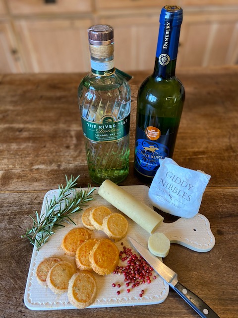 Danebury Schonburger, River Test Distillery Gin & Giddy Nibbles